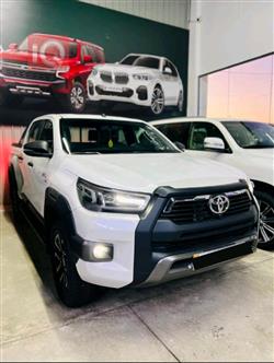 تويوتا هايلوكس